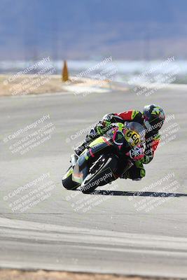 media/Dec-08-2024-CVMA (Sun) [[267e5a7075]]/Race 4-Amateur Supersport Middleweight/